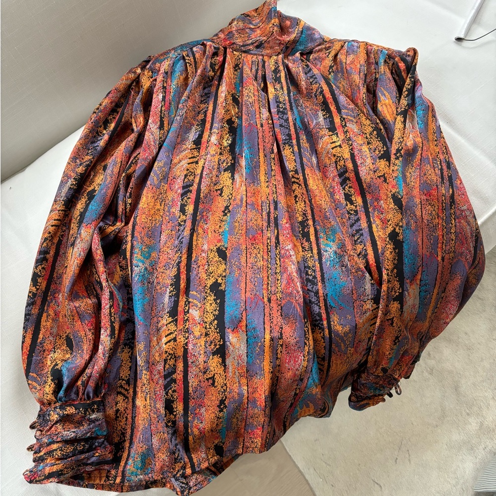 Vintage 80s blouse with shoulder pads.
